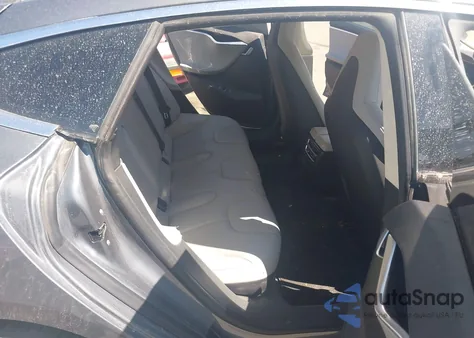 2013 Tesla Model S from USA, damaged, VIN 5YJSA1CN3DFP21780